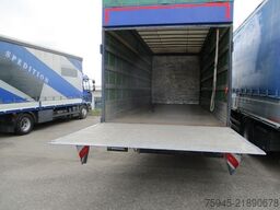 RENAULT D12/280, Ladebordwand Zepro