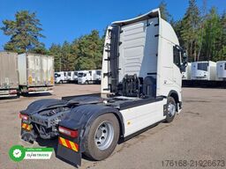 VOLVO FH 460 XL i-Save I-ParkCool ACC S-Skirts