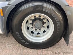 DAF XF 106.460 / SpaceCab / Euro6 / 2014 / 619.736 Km