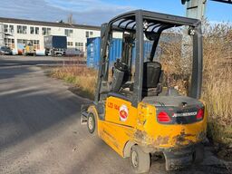 Jungheinrich EFG 425k GE120 470DZ