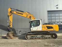 Liebherr R 926 LC