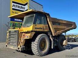 Komatsu HD605-7