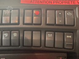 Renault D 12  220 / 264728 km / EURO 6