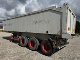 Benalu 3-Axle / Kipper / 30M3 / Drumbrakes / Belgium T...