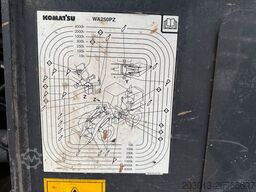 KOMATSU WA 250-6 Radlader 13,9 Ton - 11435 H - 4m³