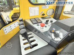 Combilift C4000 GAS DUPLEX 4600 FORK POSITIONER