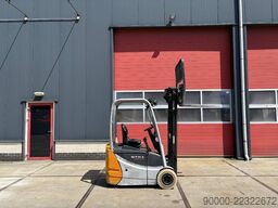 Still RX 50-15 1500kg Triplo / sideshift
