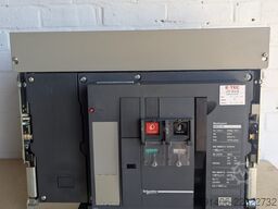 Schneider Electric NW32HF 3200A 4-Pole Drawout
