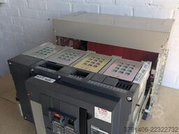 Schneider Electric NW32HF 3200A 4-Pole Drawout