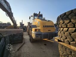 LIEBHERR L 542