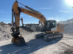 Liebherr R 930 NLC