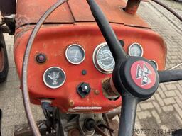 Massey Ferguson 140