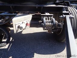 SCHMITZ CARGOBULL Trailer Tech BDF Lafette Palettenkasten