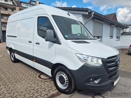 MERCEDES-BENZ Sprinter Kasten 314 CDI*Regale *