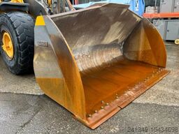 VOLVO L180H
