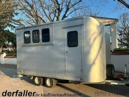  Steinsberger 3-Pferdeanhänger