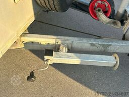  Steinsberger 3-Pferdeanhänger