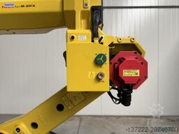 FANUC M-20iA