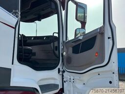 DAF XG+ 530 FT
