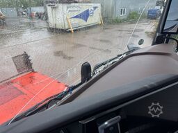 DAF XG + 480 FT beschädigt / damaged