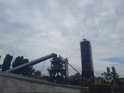 CONSTMACH Centrale à Béton Centrale à Béton Stationnaire de 60 m3