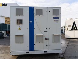 Used Aircooled chiller CARRIER 30KAV 0600 0007 611 KW. 2019 yom