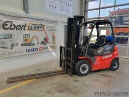 Manitou MI 25 G / Triplex: 4.70m / nur 1.976h! / SS