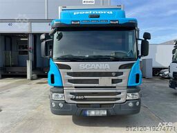 Scania P280 4x2 Box truck w/ lift and full side opening.