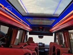MERCEDES-BENZ 519 und 517 Glasdach XXL  20 Sitze Stock