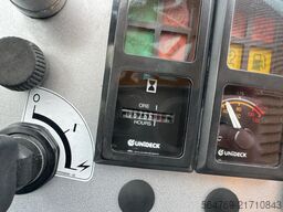 Combilift CB3000/LPG /2016 year/ Perfect condition