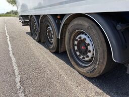 A&D Box 2.80Mtr H / Doppelstock /  Lift-Axle / SAF ...