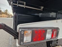 WIELTON NS3K Curtainsider Edscha