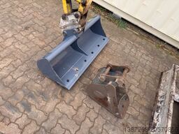 KOMATSU PC26MR-3 / 2020 BJ / 2 x Löffel