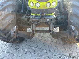 CLAAS Ares 697