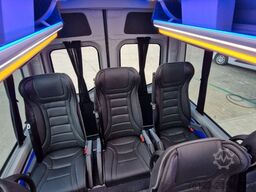 MERCEDES-BENZ 519  Allrad 4 x 4 Vorlauffahrzeug  neue ADA