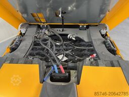 JUNGHEINRICH EKS 210 - Rail Guidance !! Cabin 1000 MM !!