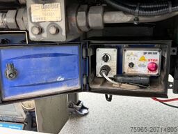 KRAKER CF-X2 WALKING FLOOR 2X STEERING AXLE TOP CONDITI