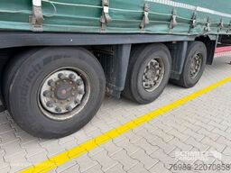 Schmitz Cargobull Curtainsider Mega