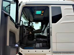 MAN TGX 26.440 6x2 mit Schwerlast-Ladebordwand Rampe