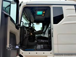 MAN TGX 26.440 6x2 mit Schwerlast-Ladebordwand Rampe