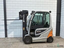 Still RX60-25