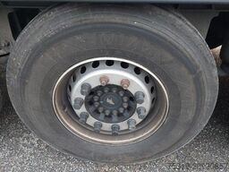 SCHMITZ CARGOBULL SKO24 ThermoKing SLXi 300