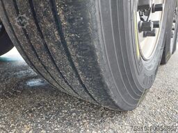 SCHMITZ CARGOBULL SKO 24 Thermo King SLXi 300