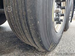 SCHMITZ CARGOBULL SKO 24 Thermo King SLXi 300