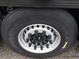 SCHMITZ CARGOBULL SKO 24 Thermo King SLXi 300