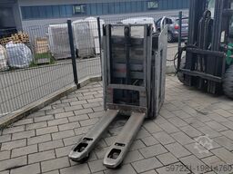 Jungheinrich ESD 220