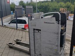 Jungheinrich ESD 220