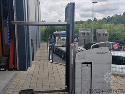 Jungheinrich ESD 220