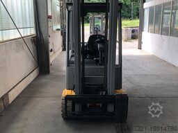 Jungheinrich EFG220 GE115-400ZT