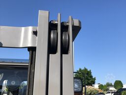 Heli CPYD 25 Triplexmast